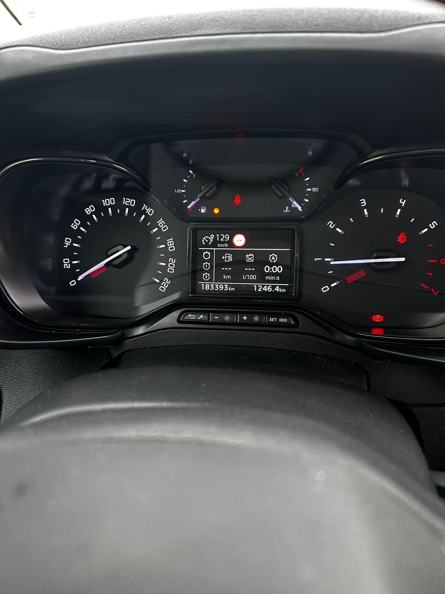 Furgoneta Citroen Año 2020 Km 183.200 Transferencia incluida - Imagen 7